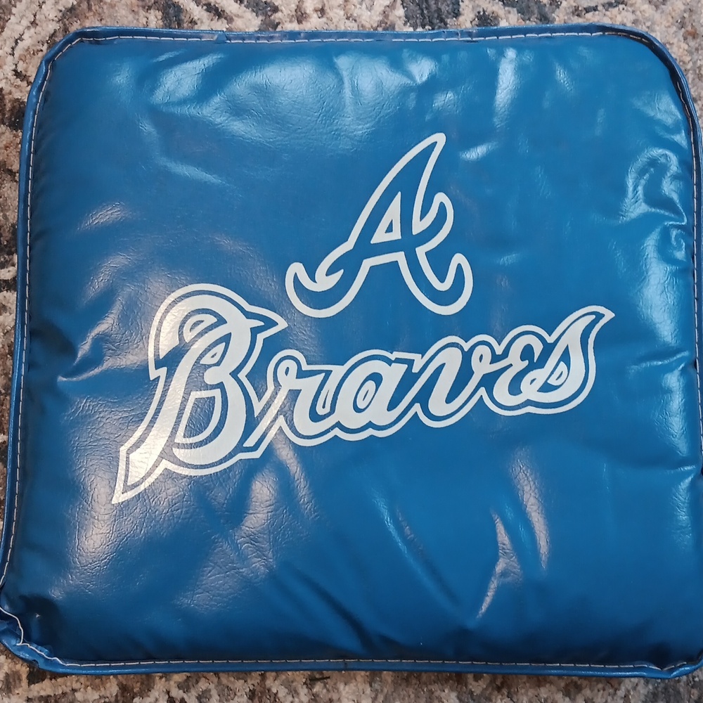 Atlanta Braves vintage seat cushion blue
